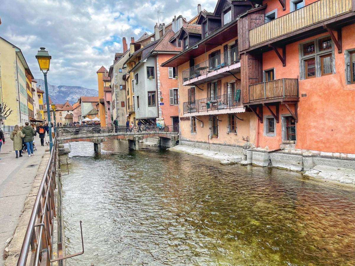 Appartement Au Calme Avec Terrasse Verdoyante Entre Annecy Et Geneve Villy-le-Pelloux Exterior photo
